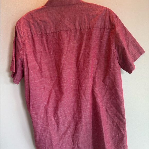 Travis Mathew Red Casual Button Down Shirt - Picture 4 of 4